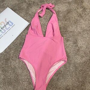 Cupshe Pink One-Piece Halter Swimsuit M medium